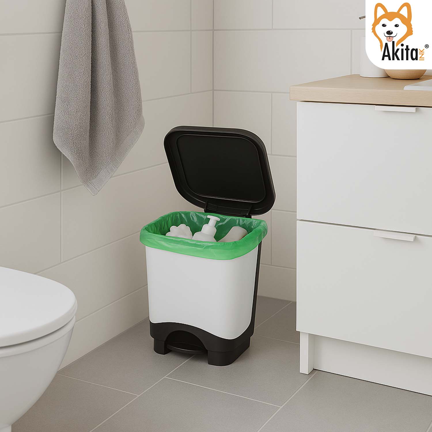 Pattumiera a Pedale 8L Light Grey AkitaInk Design Moderno foto 5