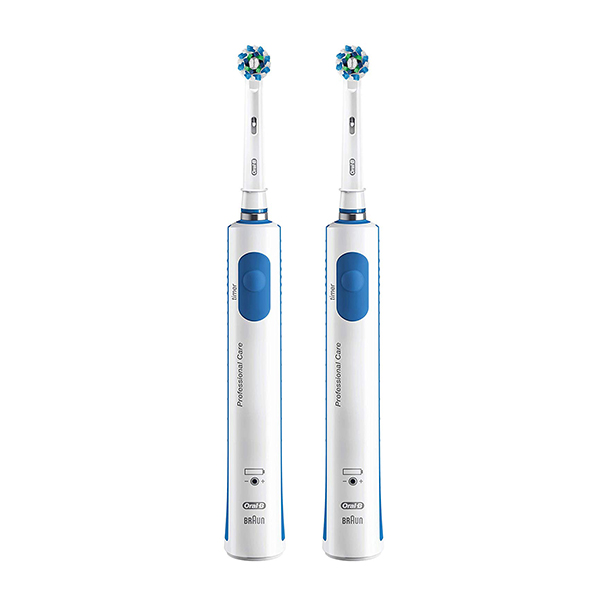 DOPPIO SPAZZOLINO ELETTRICO BRAUN D16.524H ORAL-B PRO 690 CROSS ACTION WHITE